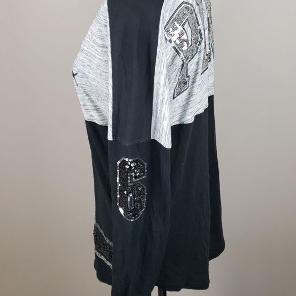 {Victoria's Secret} long sleeve sequined t - Picture 3 of 6